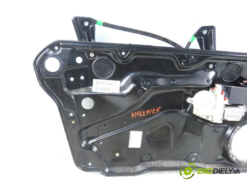 VW GOLF IV (1J1) HB 1998 55,00 1.4 16V 75 - AKQ 1390,00 mechanismus oken 1J4837729AA ; 1J1959801C
