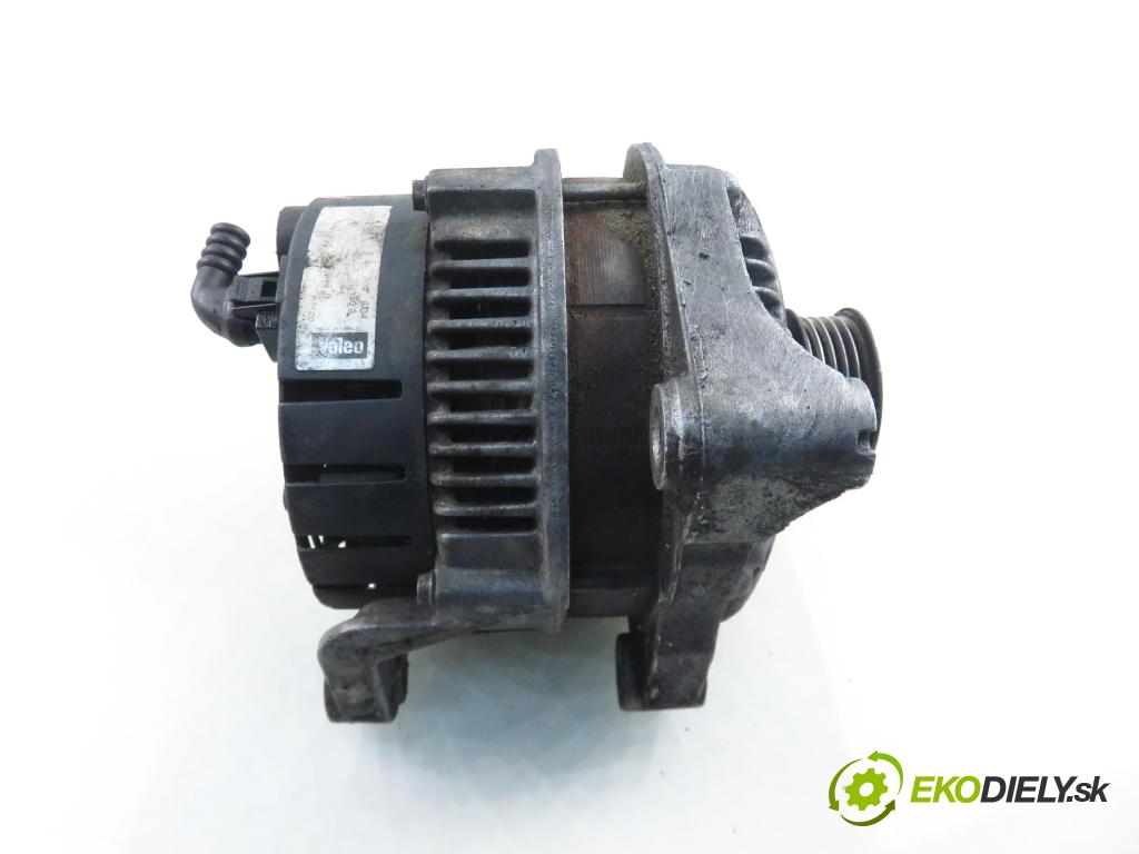 BMW 3 (E46) SEDAN 2000 100,00 320 d 136 - M47 D20 (204D1) 1951,00 Alternátor  (Alternátor)