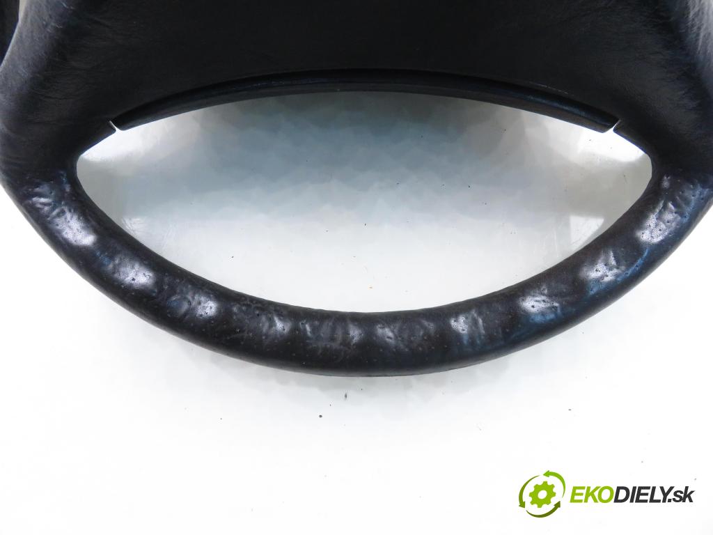 MERCEDES-BENZ Sedan (W124) SEDAN 1988 53,00 200 D (124.120) 72 - OM 601.912 1997,00 Volant 1264640017 (Volant)