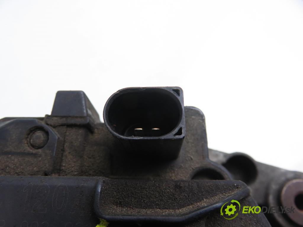 VW PASSAT B5.5 Variant (3B6) KOMBI 2001 96,00 1.9 TDI - AWX 1896,00 Alternátor 028903031 (Alternátor)