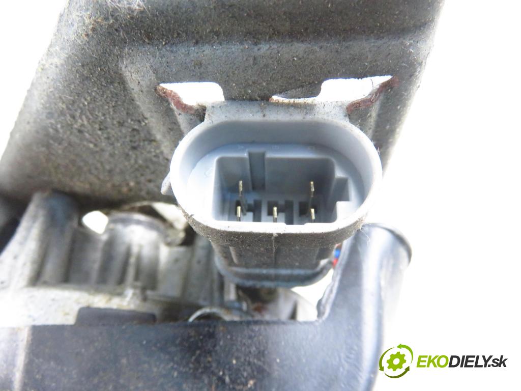 RENAULT SCENIC I (JA0/1_) CROSSOVER 2001 102,00 2.0 16V RX4 139 - F4R 744 1998,00 Motorček stieračov 3397020398