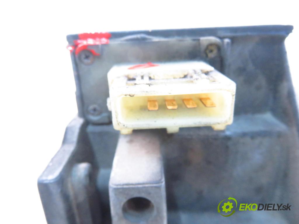 AUDI 80 (8C, B4) SEDAN 1992 66,00 1.9 TDI - 1Z 1896,00 váha vzduchu vzduchu 0281002072 ; 028906301
