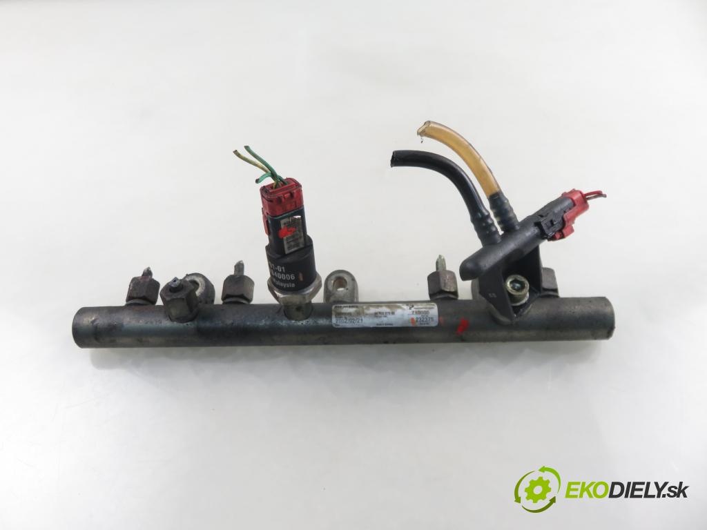 CITROEN XSARA (N1) LIFTBACK 2003 66,00 2.0 HDi 90 - RHY (DW10TD) 1997,00 Lišta vstrekovacia 5WS40002 ; 5WS40006 (Vstrekovacia lišta)