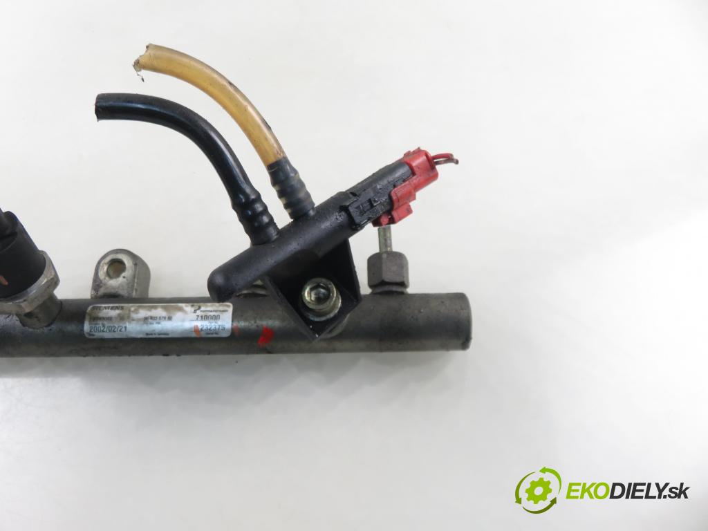 CITROEN XSARA (N1) LIFTBACK 2003 66,00 2.0 HDi 90 - RHY (DW10TD) 1997,00 Lišta vstrekovacia 5WS40002 ; 5WS40006 (Vstrekovacia lišta)