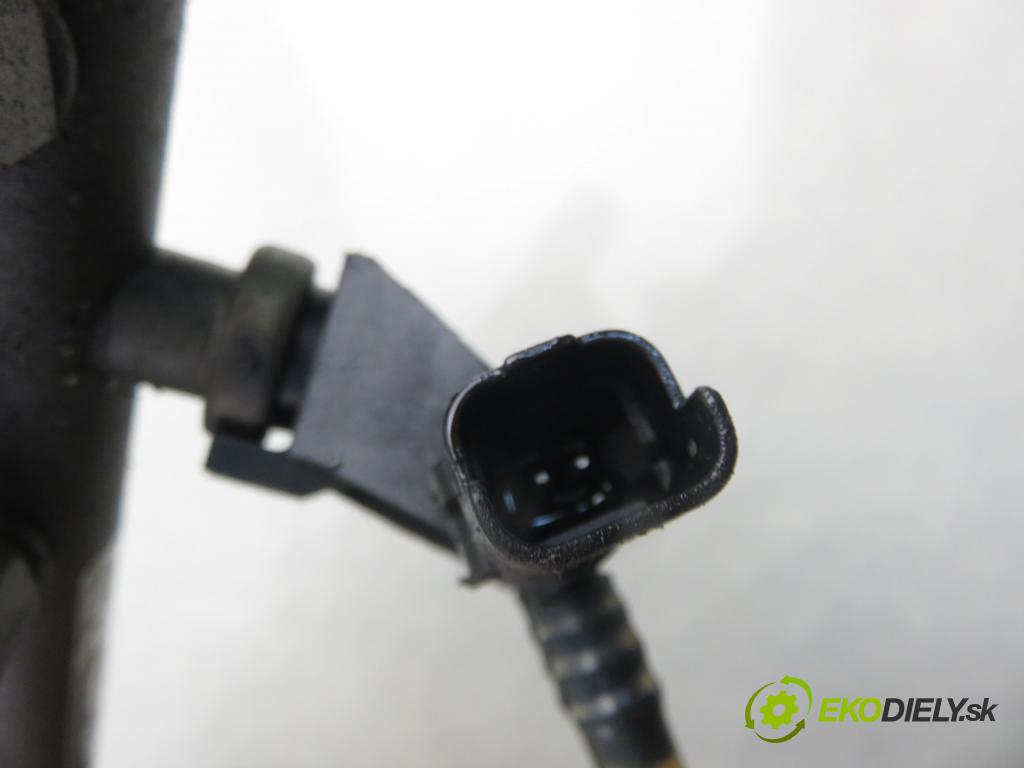 CITROEN XSARA (N1) LIFTBACK 2003 66,00 2.0 HDi 90 - RHY (DW10TD) 1997,00 Lišta vstrekovacia 5WS40002 ; 5WS40006 (Vstrekovacia lišta)