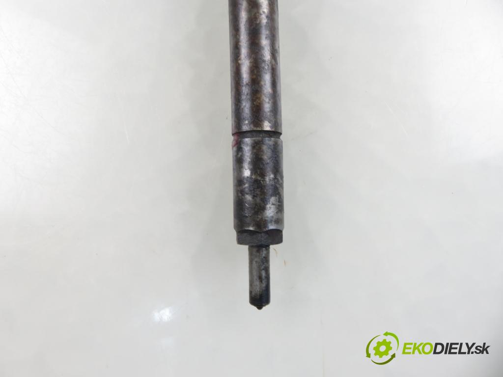 CITROEN C5 II (RC_) LIFTBACK 2006 100,00 2.0 HDi 136 - RHR (DW10BTED4) 1997,00 vstrekovač 9657144580 (Vstrekovač paliva)