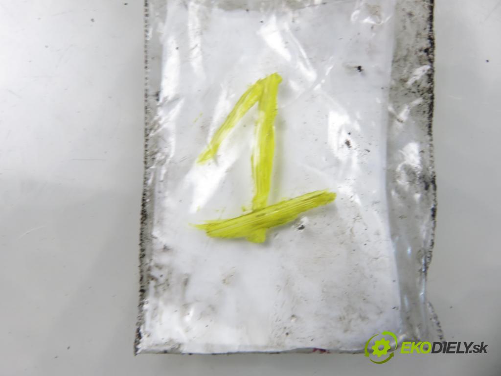 CITROEN C5 II (RC_) LIFTBACK 2006 100,00 2.0 HDi 136 - RHR (DW10BTED4) 1997,00 vstrekovač 9657144580 (Vstrekovač paliva)