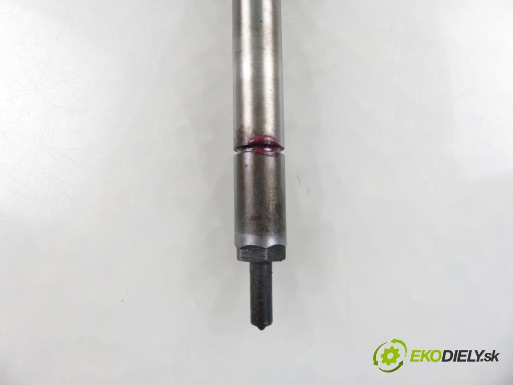 CITROEN C5 II (RC_) LIFTBACK 2006 100,00 2.0 HDi 136 - RHR (DW10BTED4) 1997,00 vstrekovač 9657144580 (Vstrekovač paliva)