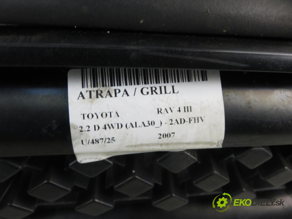 TOYOTA RAV 4 III (_A3_) SUV 2007 130,00 2.2 D 4WD 177 - 2AD-FHV 2231,00 Mriežka / maska