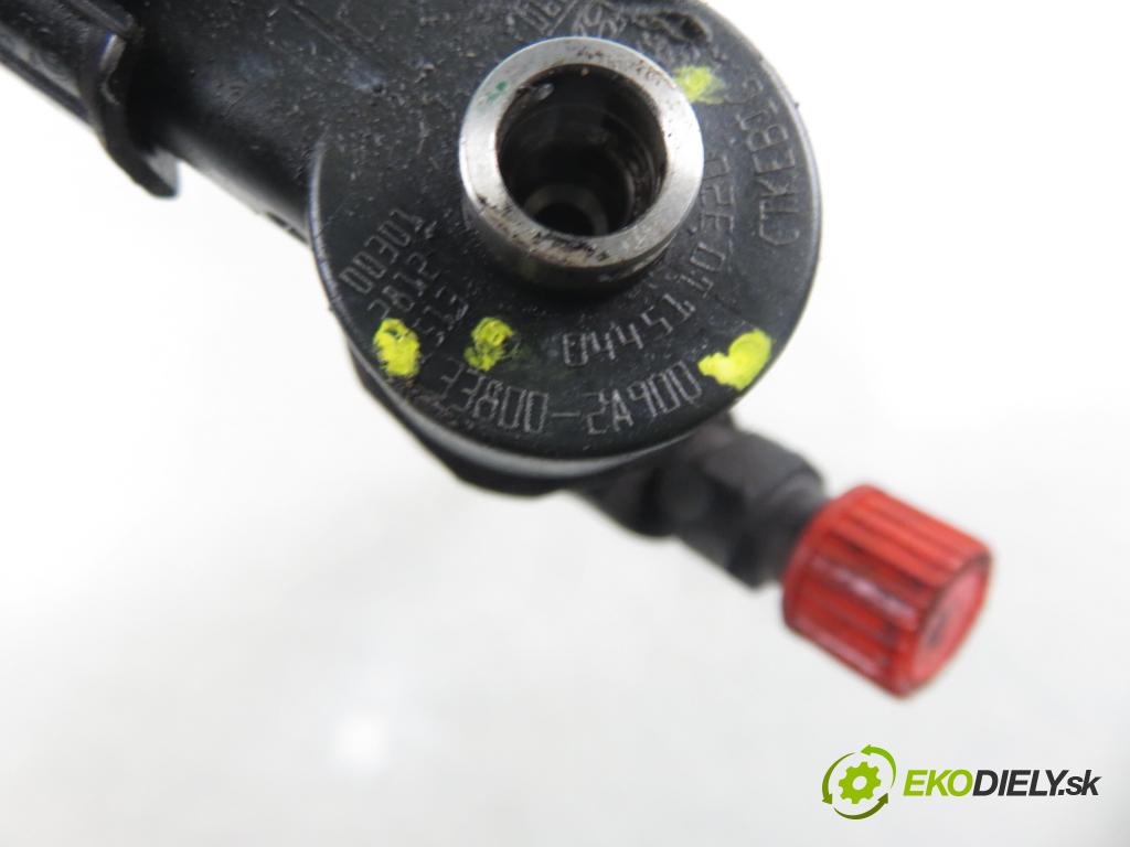 HYUNDAI i30 Kombi (FD) KOMBI 2010 85,00 1.6 CRDi 116 - D4FB 1582,00 vstrekovač 0445110320 ; 338002A900 (Vstrekovač paliva)