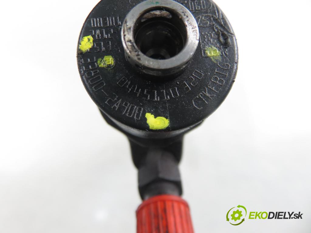 HYUNDAI i30 Kombi (FD) KOMBI 2010 85,00 1.6 CRDi 116 - D4FB 1582,00 vstrekovač 0445110320 ; 338002A900 (Vstrekovač paliva)