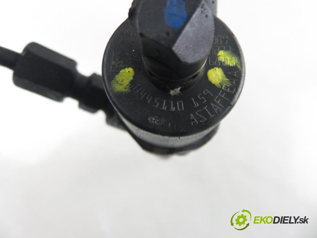 OPEL ASTRA H Kombi (A04) KOMBI 2006 110,00 1.9 CDTI - Z 19 DTH 1910,00 vstrekovač 0445110159 (Vstrekovač paliva)