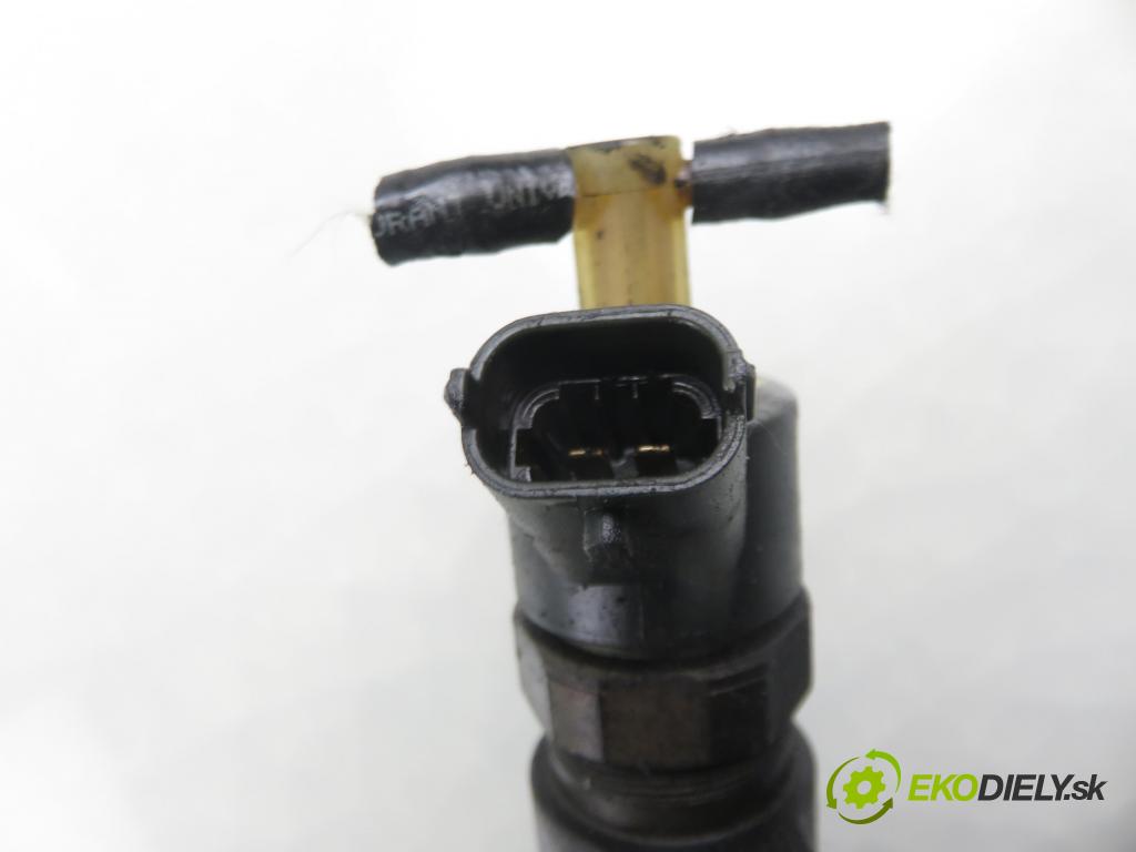 FIAT SEDICI (189_) CROSSOVER 2006 88,00 1.9 D Multijet 120 4x4 - D19AA 1910,00 vstrekovač 0445110276 (Vstrekovač paliva)