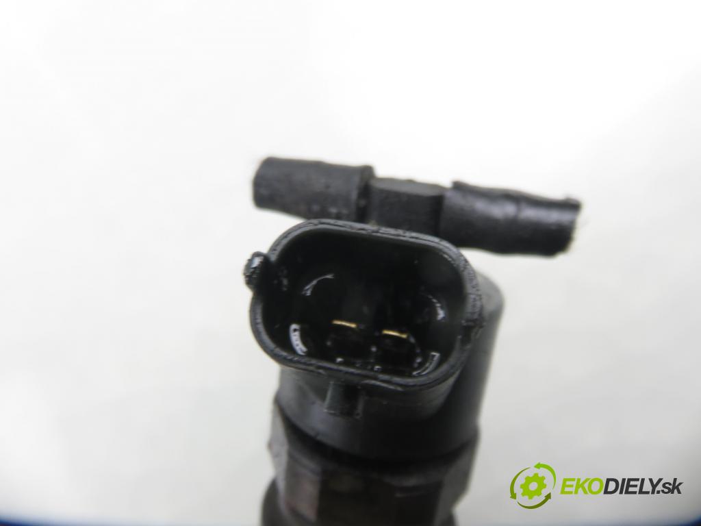 FIAT SEDICI (189_) CROSSOVER 2006 88,00 1.9 D Multijet 120 4x4 - D19AA 1910,00 vstrekovač 0445110276 (Vstrekovač paliva)