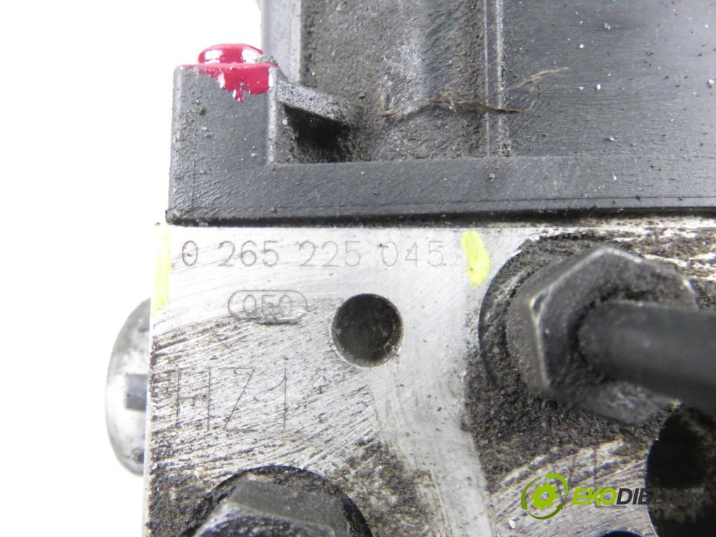 AUDI A4 Avant (8E5, B6) KOMBI 2004 140,00 1.8 T quattro - BEX 1781,00 Pumpa ABS 0265950012 ; 8E0614517A ; 0265225045 (Pumpa ABS)