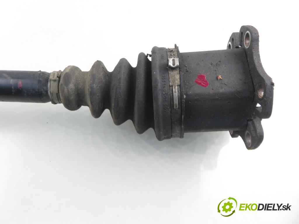 AUDI A4 Avant (8E5, B6) KOMBI 2004 140,00 1.8 T quattro - BEX 1781,00 Poloos LP 8E0407271AH