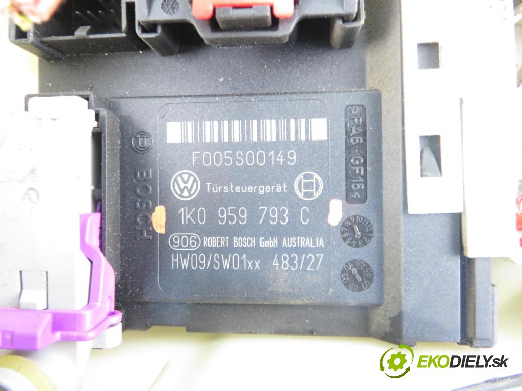 SEAT ALTEA (5P1) HB 2004 75,00 1.6 102 1595,00 Mechanizmus okien 1K0959793C