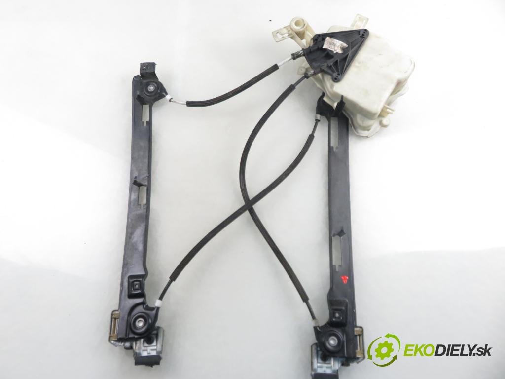 SEAT ALTEA (5P1) HB 2004 75,00 1.6 102 1595,00 Mechanizmus okien 1K0959793C