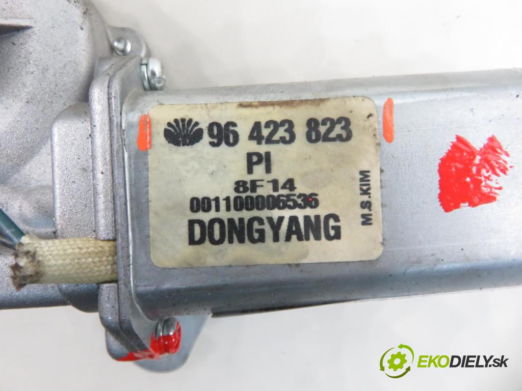 CHEVROLET AVEO / KALOS liftback (T250, T255) HB 2008 74,00 1.4 - 101 F14D4 1399,00 Motorček stierače zadné 96423823