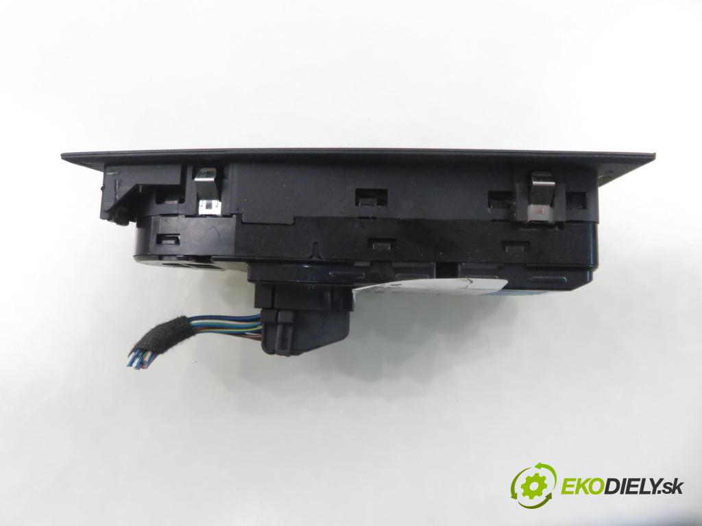 BMW 3 (E90) SEDAN 2006 120,00 2.0 320 d 163 1995,00 Panel ovládania okien 694862306