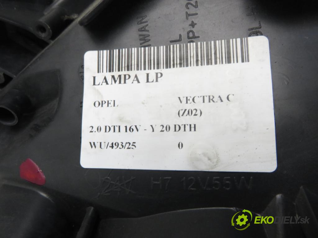 OPEL VECTRA C (Z02) SEDAN 2003 74,00 2.0 DTI 16V 101 - Y 20 DTH 1995,00 Svetlo LP