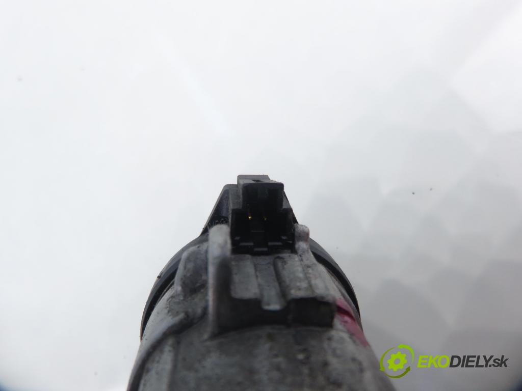 VW POLO (9N_) HB 2008 59,00 1.4 TDI - BNV 1422,00 spinačka 4B0905851Q (Spínacia skrinka)