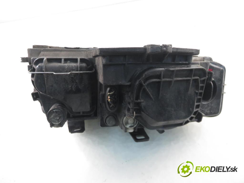 AUDI A4 Avant (8E5, B6) KOMBI 2002 96,00 1.9 TDI PD 130 - AVF 1896,00 Svetlo LP