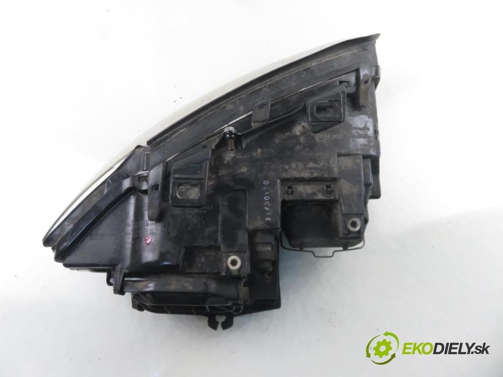 AUDI A4 Avant (8E5, B6) KOMBI 2002 96,00 1.9 TDI PD 130 - AVF 1896,00 Svetlo LP