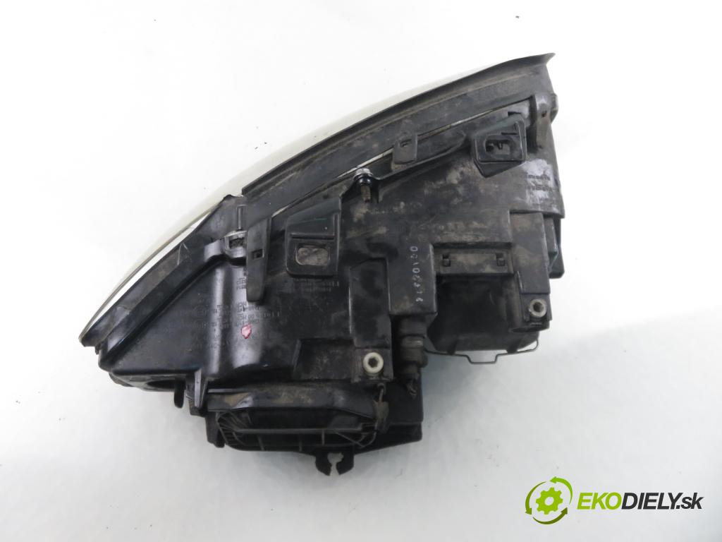 AUDI A4 Avant (8E5, B6) KOMBI 2002 96,00 1.9 TDI PD 130 - AVF 1896,00 Svetlo LP