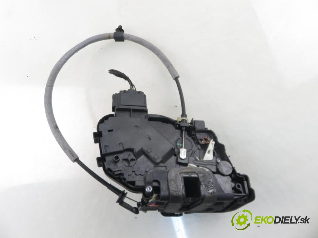 FORD S-MAX (WA6) MINIVAN 2008 129,00 2.2 TDCi - Q4WA 2179,00 zámok 8M2AR21812CA