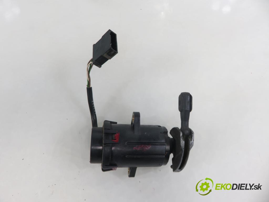 AUDI 80 (8C, B4) SEDAN 1992 66,00 1.9 TDI - 1Z 1896,00 Potenciometer plynu 0205001001 (Potenciometer plynového pedálu)