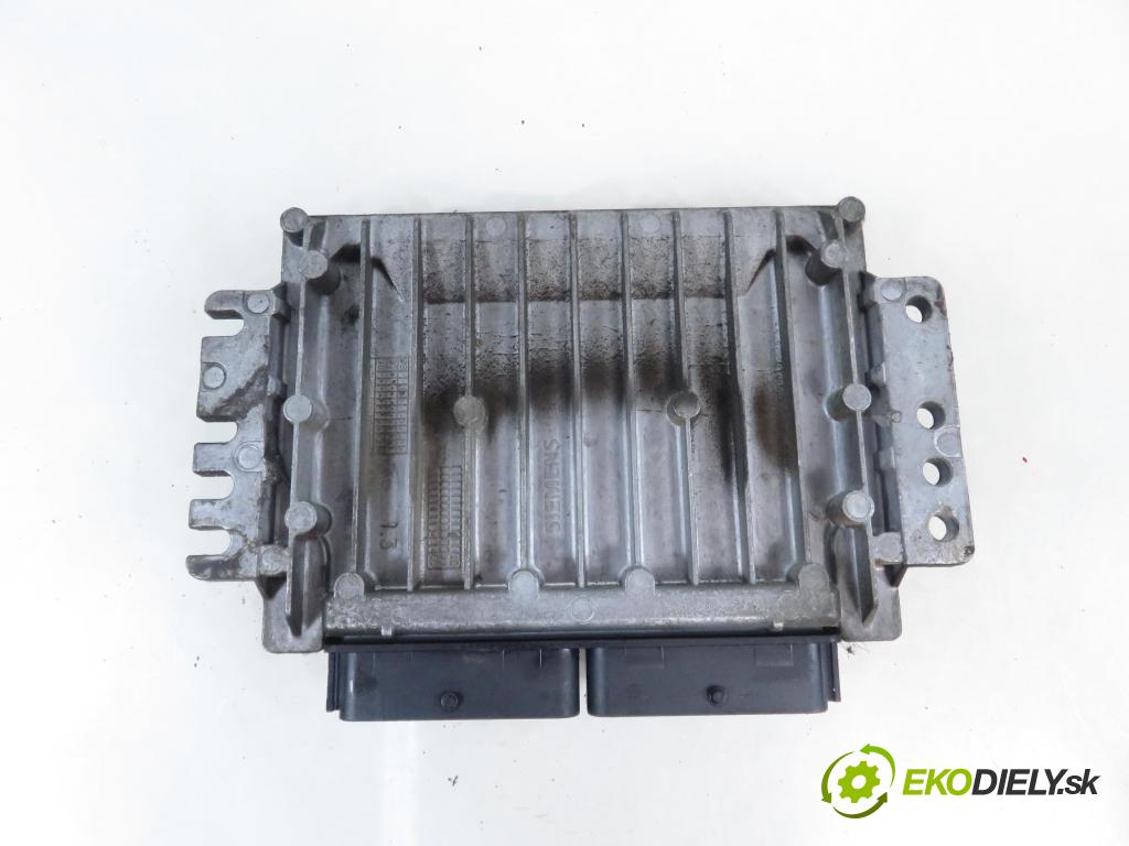 RENAULT CLIO II (BB_, CB_) HB 2001 55,00 1.4 (B/CB0C) - E7J 780 1390,00 Riadiaca jednotka Motor 7700115097 ; S110030304 ; 7700110471