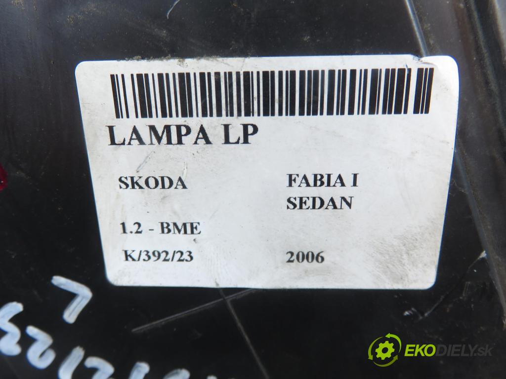 SKODA FABIA I Combi (6Y5) KOMBI 2004 47,00 1.2 - AZQ 1198,00 Svetlo LP