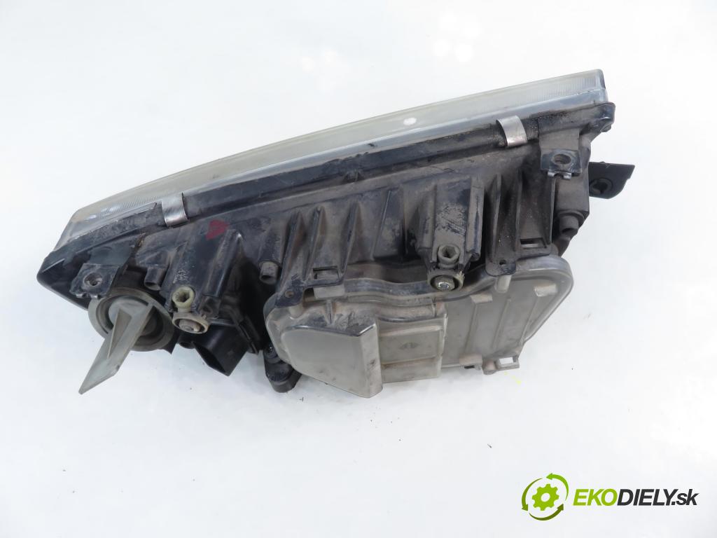 SKODA FABIA I Combi (6Y5) KOMBI 2004 47,00 1.2 - AZQ 1198,00 Svetlo LP