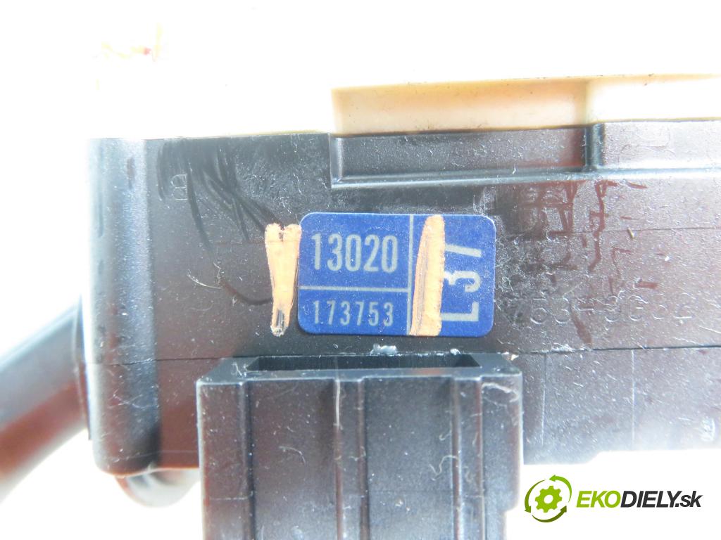 TOYOTA COROLLA Verso (_E12_) MINIVAN 2003 99,00 1.8 VVT-i 135 (ZZE122_) - 1ZZ-FE 1794,00 / páčka ľavá strana 13020173753