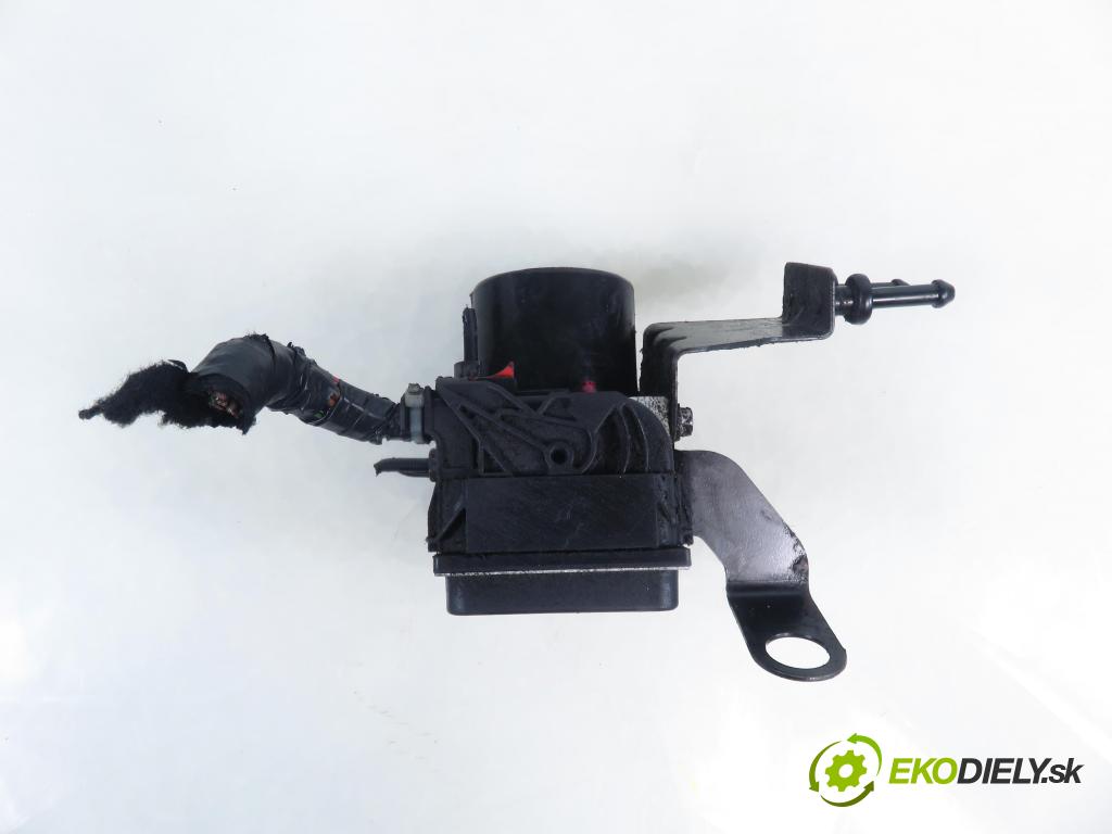 SKODA FABIA I Combi (6Y5) KOMBI 2007 74,00 1.9 TDI - AXR 1896,00 Pumpa ABS 0265800512 ; 6Q0614417P ; 0265231715 (Pumpa ABS)