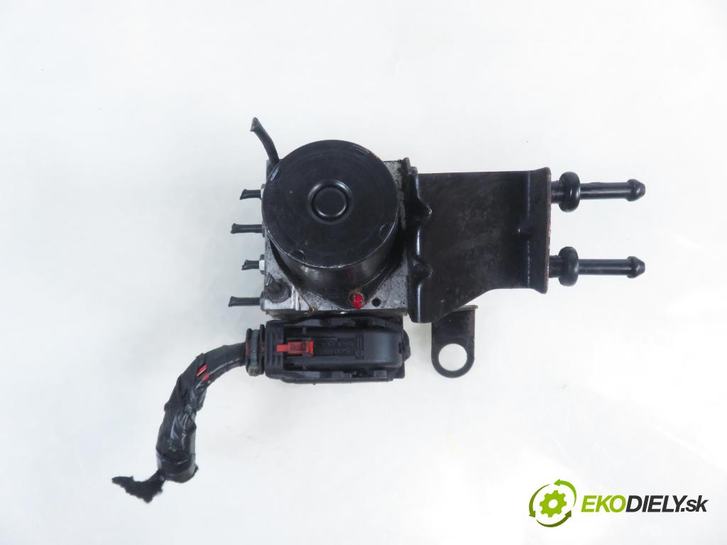 SKODA FABIA I Combi (6Y5) KOMBI 2007 74,00 1.9 TDI - AXR 1896,00 Pumpa ABS 0265800512 ; 6Q0614417P ; 0265231715 (Pumpa ABS)