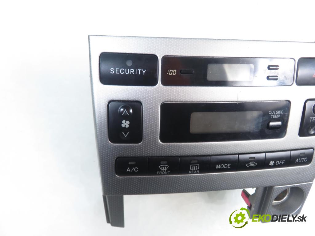 TOYOTA COROLLA Verso (_E12_) MINIVAN 2003 99,00 1.8 VVT-i 135 (ZZE122_) - 1ZZ-FE 1794,00 Panel kúrenia KLIMATRONIK 5593012391 ; 8865012A11
