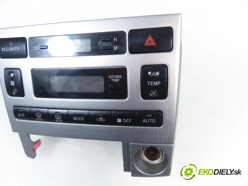 TOYOTA COROLLA Verso (_E12_) MINIVAN 2003 99,00 1.8 VVT-i 135 (ZZE122_) - 1ZZ-FE 1794,00 Panel kúrenia KLIMATRONIK 5593012391 ; 8865012A11