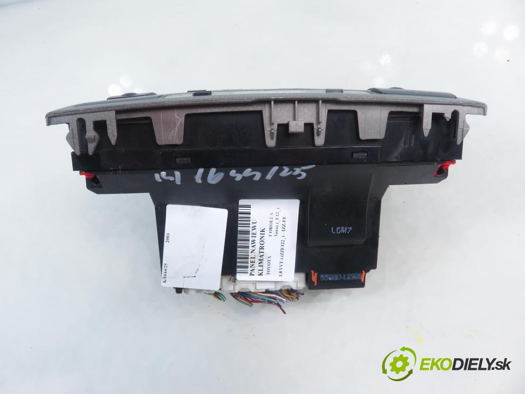 TOYOTA COROLLA Verso (_E12_) MINIVAN 2003 99,00 1.8 VVT-i 135 (ZZE122_) - 1ZZ-FE 1794,00 Panel kúrenia KLIMATRONIK 5593012391 ; 8865012A11