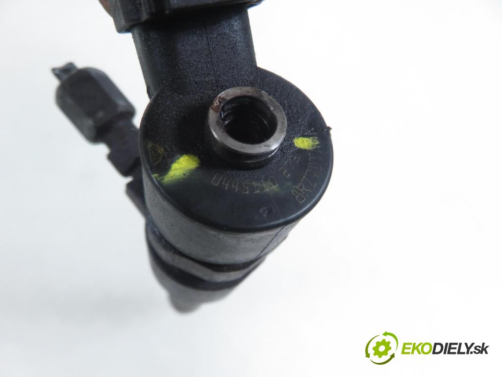 OPEL ZAFIRA B (A05) MINIVAN 2006 88,00 1.9 CDTI 8V 120 - Z 19 DT 1910,00 vstrekovač 0445110276 (Vstrekovač paliva)