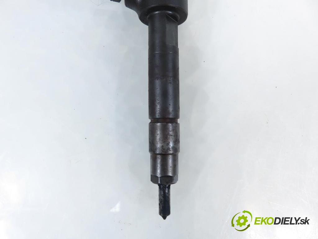 FIAT BRAVO II (198_) HB 2008 88,00 1.9 D Multijet - 192 A8.000 1910,00 vstrekovač 0445110276 (Vstrekovač paliva)