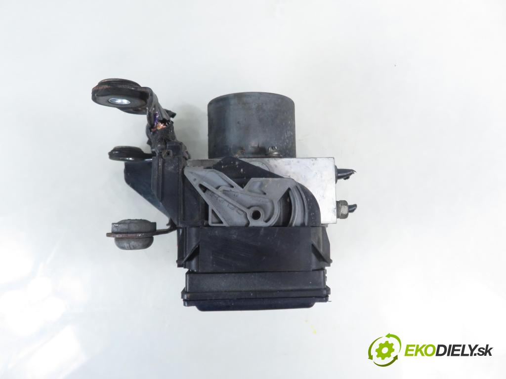 FORD S-MAX (WA6) MINIVAN 2008 129,00 2.2 TDCi - Q4WA 2179,00 Pumpa ABS 8G912C405FB (Pumpa ABS)