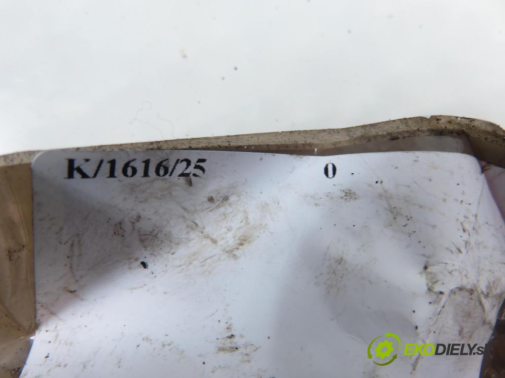 FIAT DOBLO nadwozie wielkoprzestrzenne (MPV) (119_, 223_) KOMBIVAN 2003 74,00 1.9 JTD (223AXE1A) - 223 B2.000 1910,00 KOMPRESOR: klimatizácie 4472007000 (Kompresor klimatizácie)