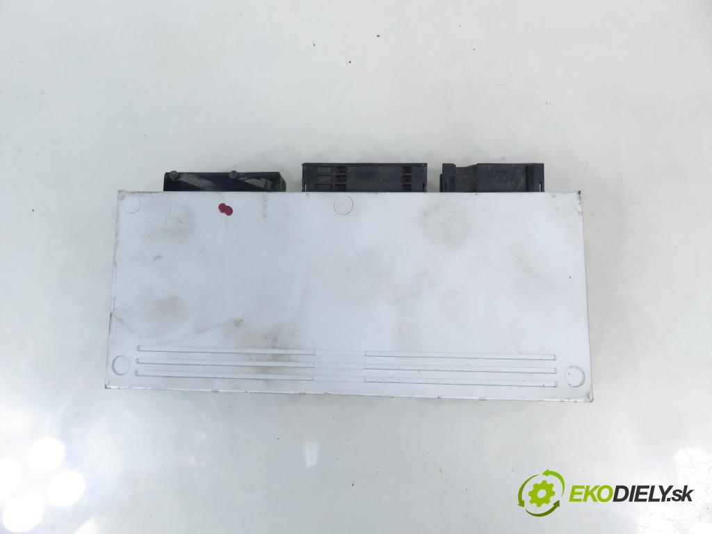 BMW 3 Touring (E46) KOMBI 2002 0,00 330 xd - M57 D30 (306D1) 2926,00 MODUL komfortu 6914362