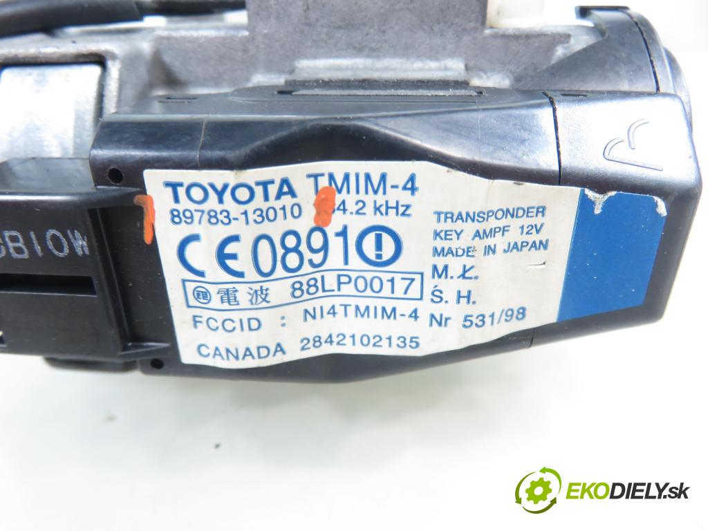 TOYOTA COROLLA Verso (_E12_) MINIVAN 2003 99,00 1.8 VVT-i 135 (ZZE122_) - 1ZZ-FE 1794,00 spinačka / zámky 8978313010
