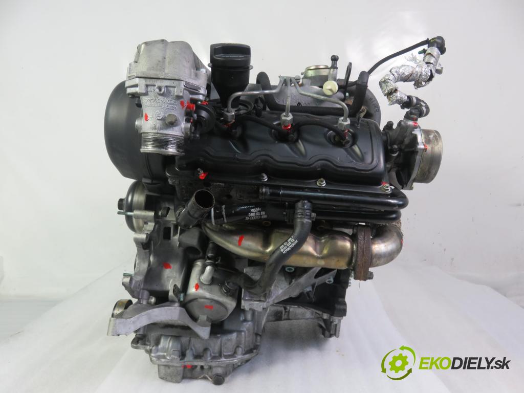 AUDI A4 Avant (8E5, B6) KOMBI 2003 120,00 2.5 V6 TDI 163 - BFC 2496,00 Motor DIESEL BFC