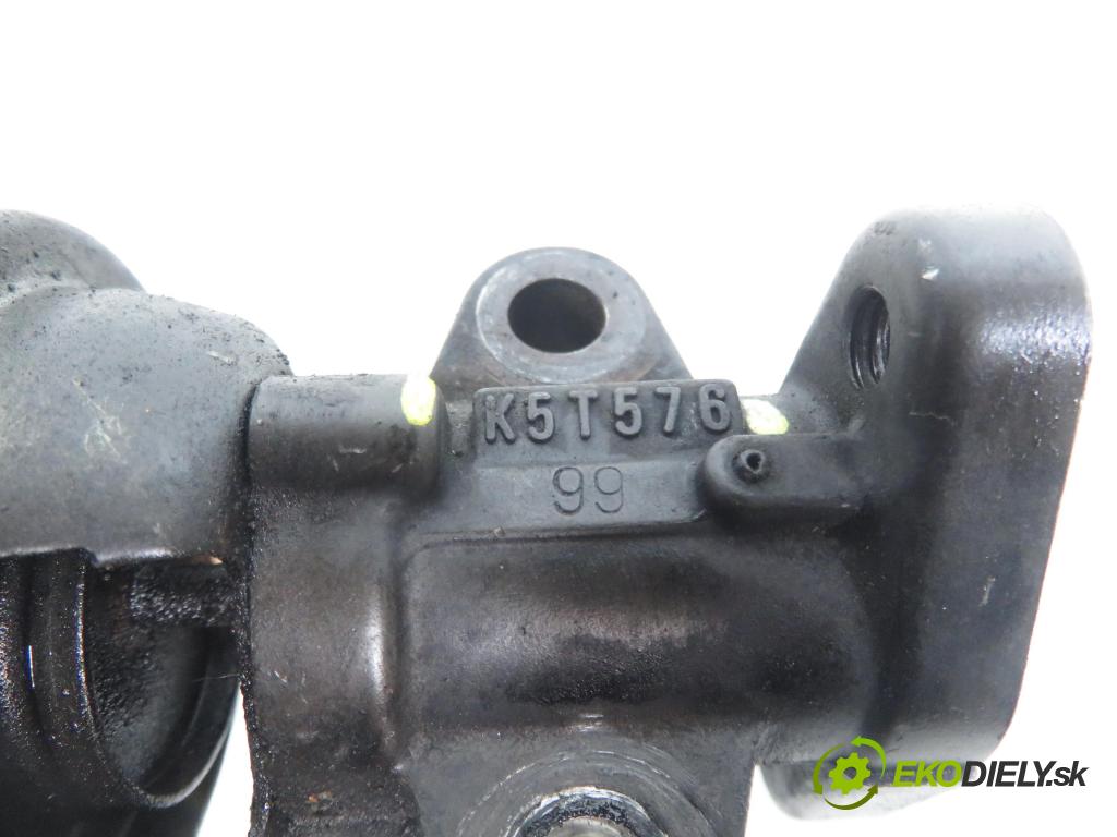KIA SPORTAGE (K00) TERENOWY 2000 61,00 2.0 TD 4WD 83 - RF 1998,00 VENTIL EGR K5T576