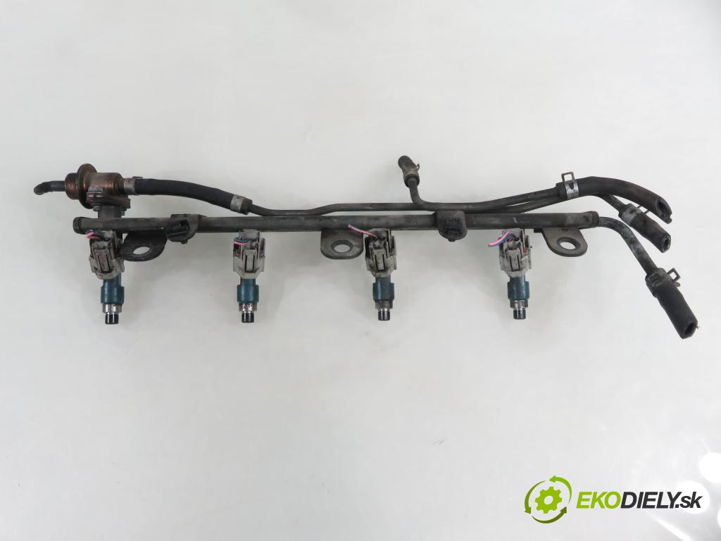 SUZUKI GRAND VITARA II (JT, TE, TD) SUV 2006 103,00 2.0 140 (JB420W) - J20A 1995,00 Lišta vstrekovacia  (Vstrekovacia lišta)