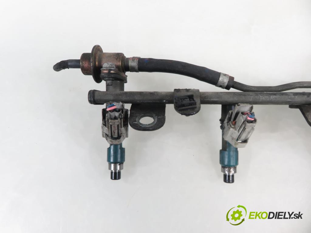 SUZUKI GRAND VITARA II (JT, TE, TD) SUV 2006 103,00 2.0 140 (JB420W) - J20A 1995,00 Lišta vstrekovacia  (Vstrekovacia lišta)